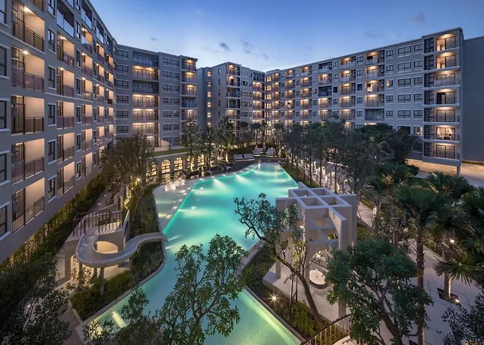 La Casita Pool Access Condo Huahin