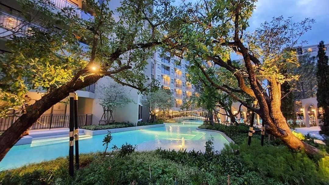 Aparthotel La Casita Pool Access